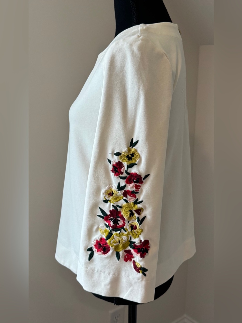 Ann Taylor Petite XSP Embroidered Sleeve Blouse Chic Cottagecore